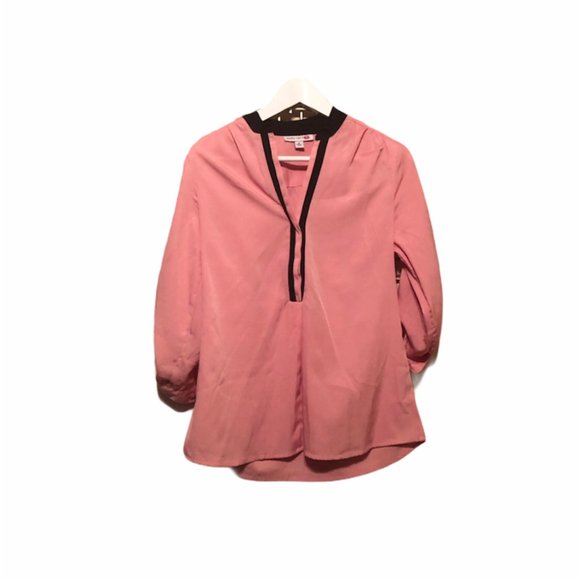 Body Central Tops - Body Central Blouse